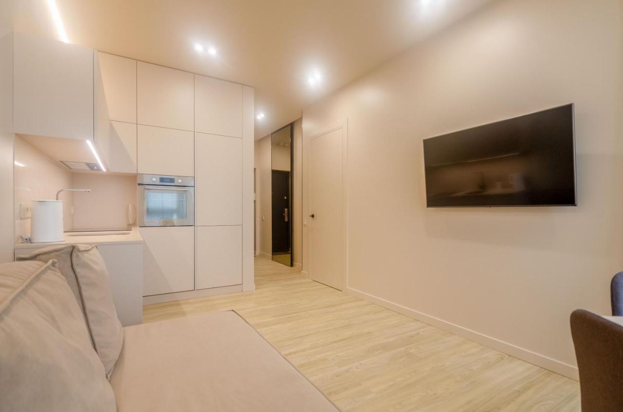 Petrovdom 85-141-122-38 Apartments In The Rc "French Quarter" Киев Екстериор снимка