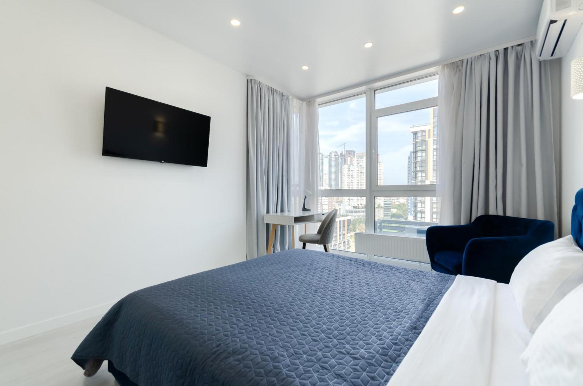 Petrovdom 85-141-122-38 Apartments In The Rc "French Quarter" Киев Екстериор снимка