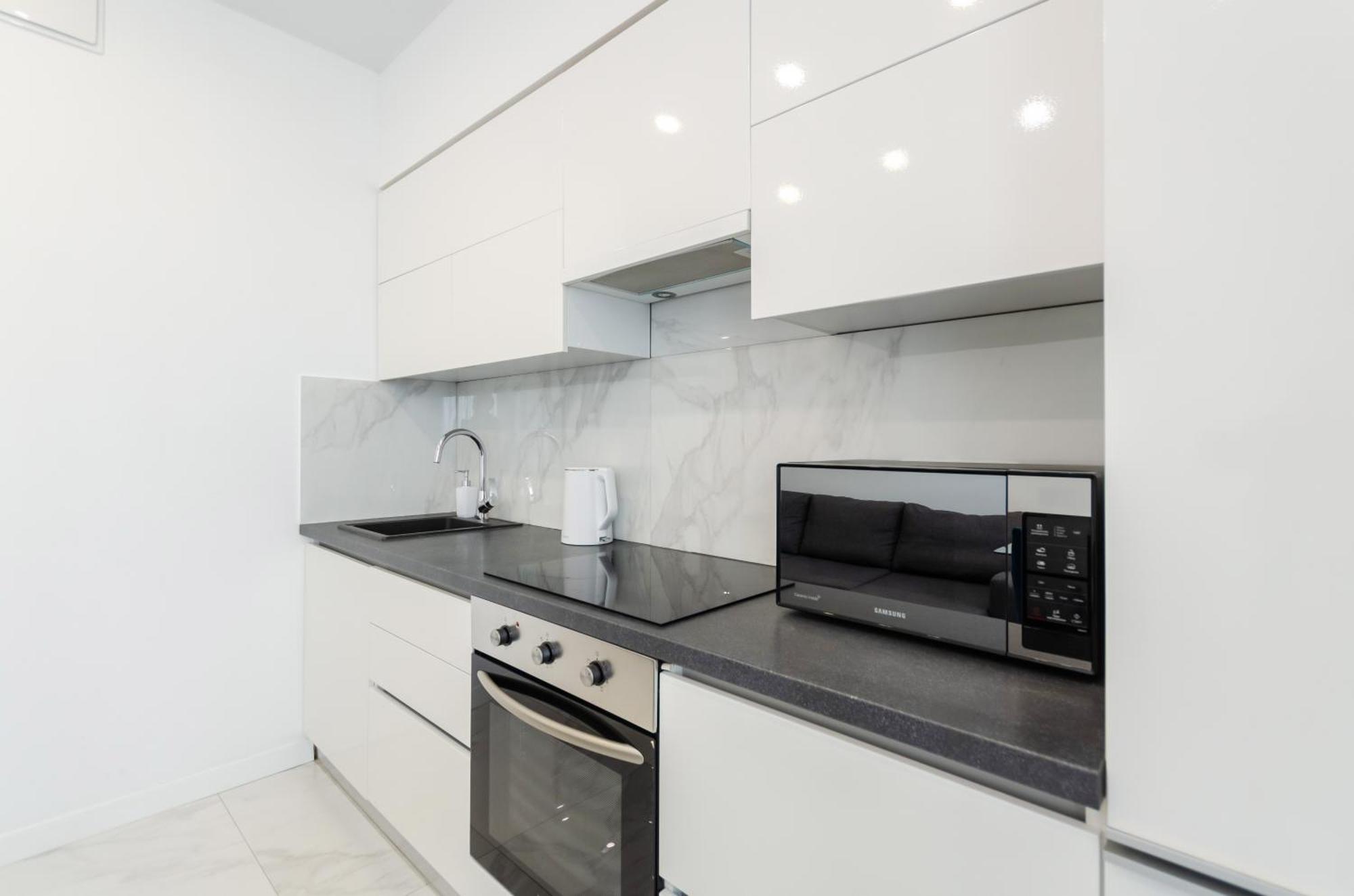 Petrovdom 85-141-122-38 Apartments In The Rc "French Quarter" Киев Екстериор снимка